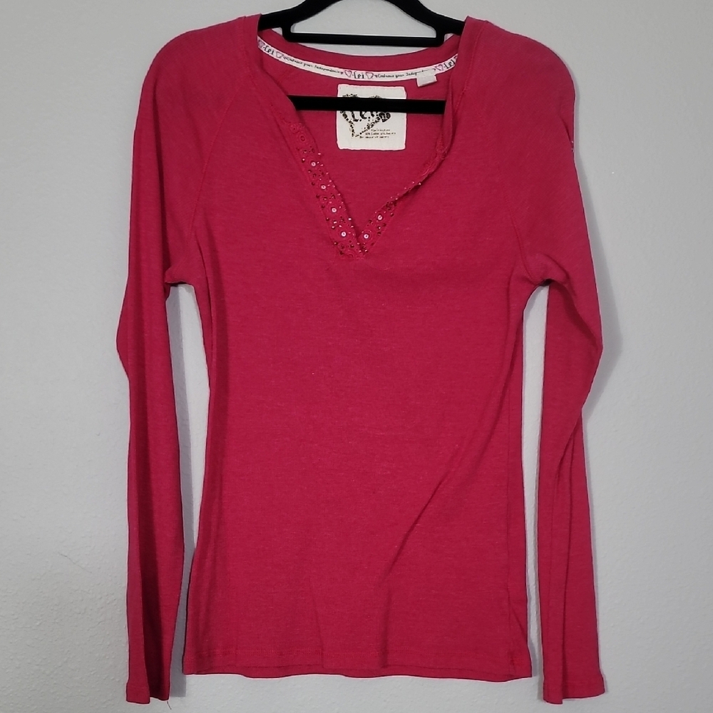 Y2K LEI Women’s Long Sleeve Thermal Top Size XL Pink Lace V-Neck Bella Swan